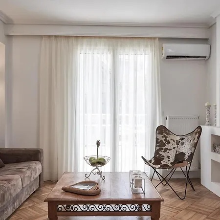 Marvelous N Bright Next To Megaro Mousikis * Αθήνα